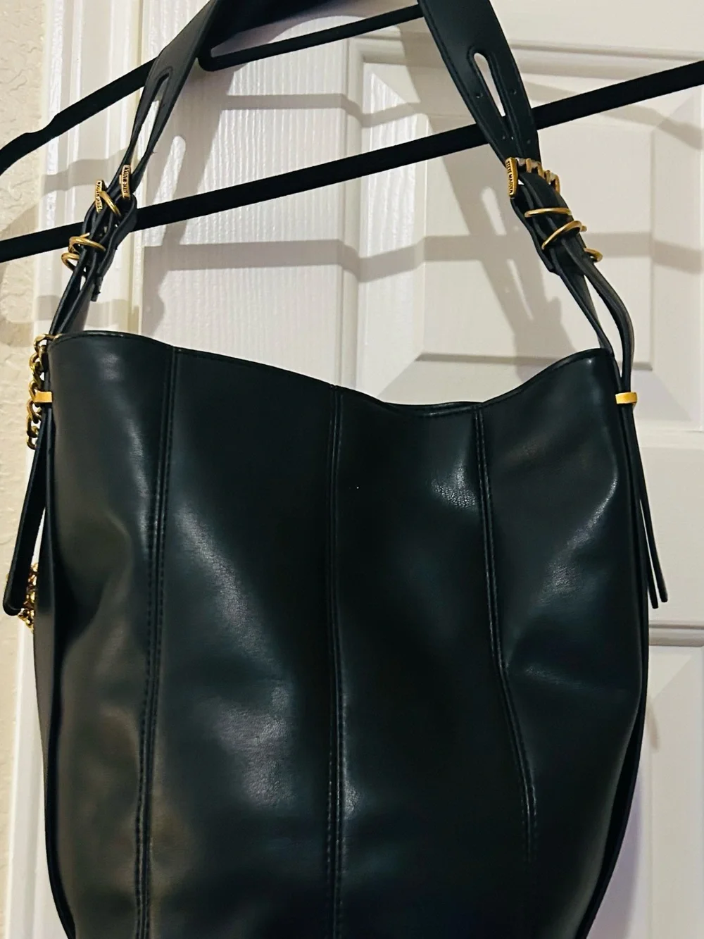 Steve Madden Black Leather Bucket Shoulder Bag with Gold Heart Charm